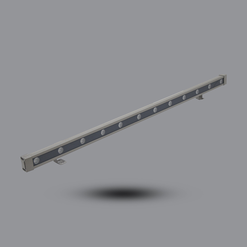 Den-LED-chieu-sang-canh-quan-PWWA12L-1